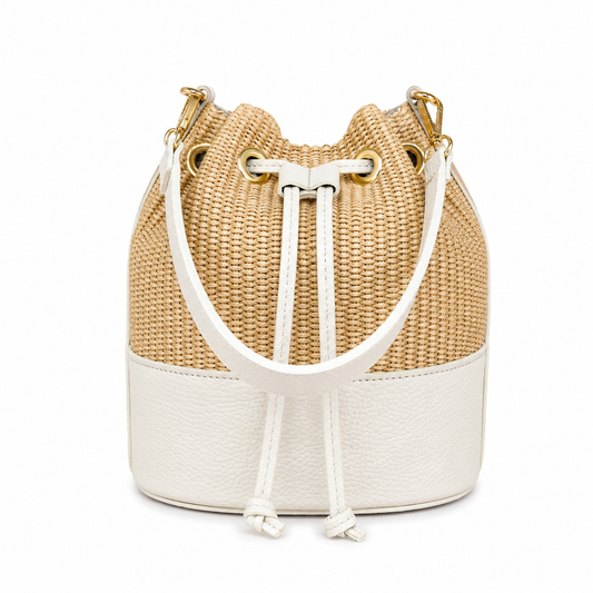 Bombonera de Rafia y Piel Italiana – Elegancia y estilo en un bolso único