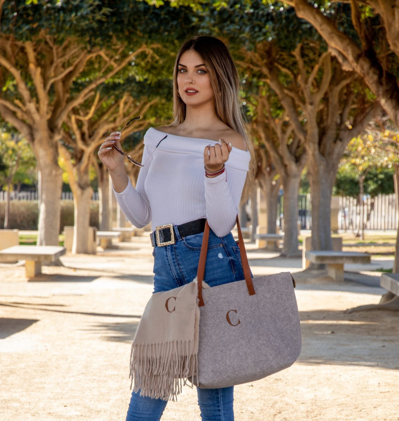 Bolso de fieltro con iniciales o nombre personalizable